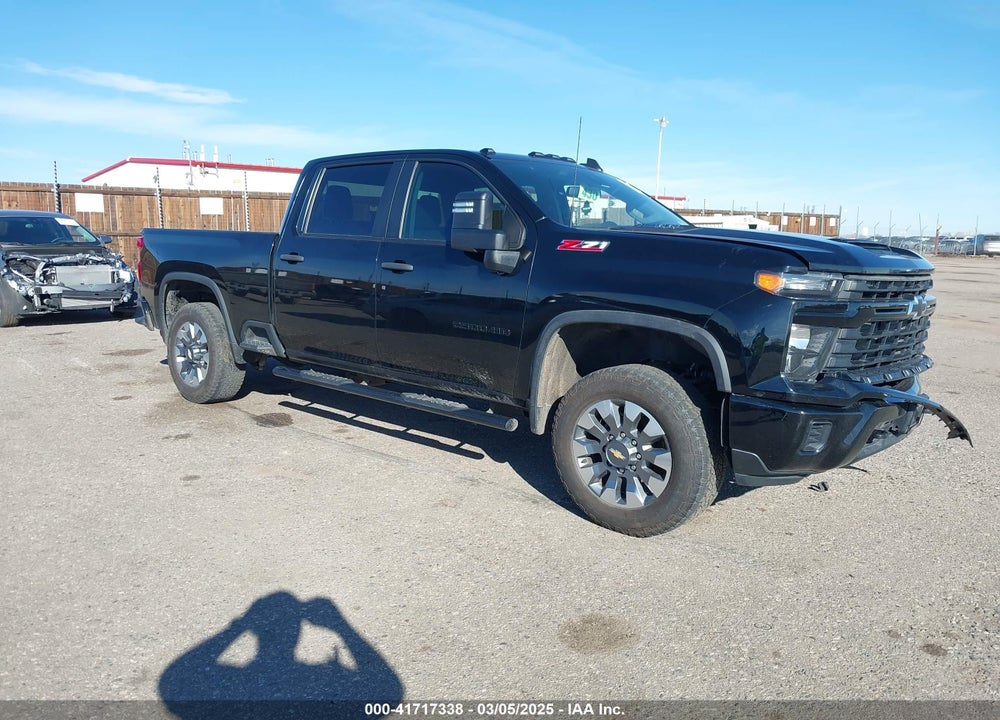 2024 CHEVROLET SILVERADO 2500HD 4WD STANDARD BED CUSTOM VIN: 1GC4YME72RF112042