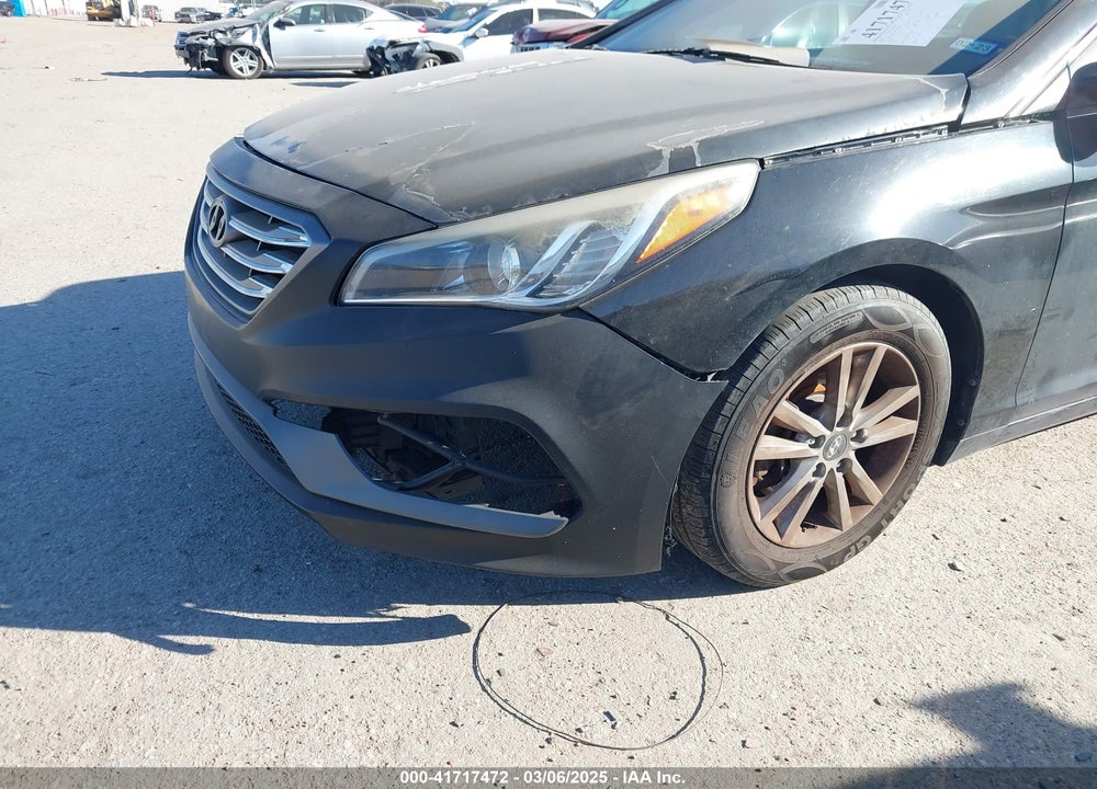 2015 HYUNDAI SONATA VIN: 5NPE24AA3FH143843