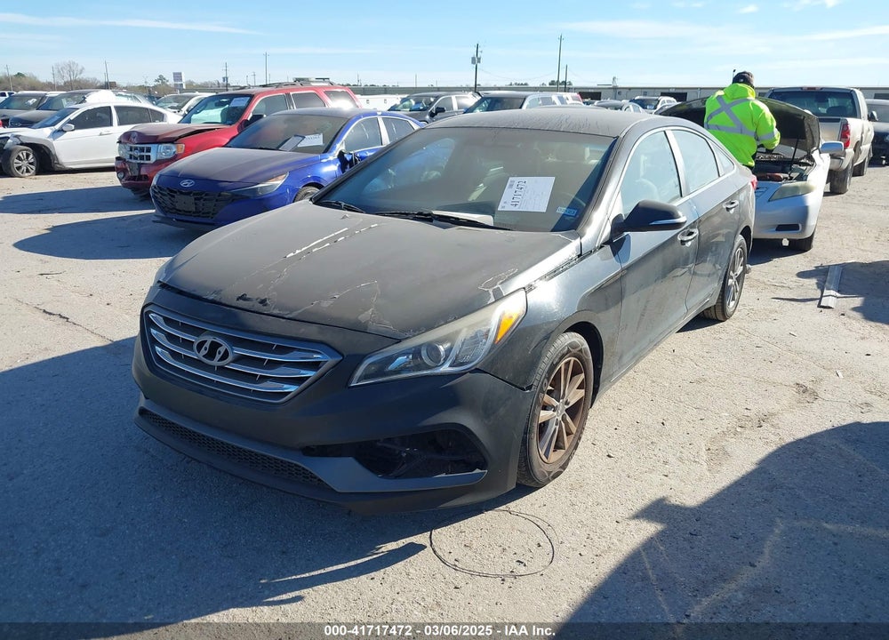 2015 HYUNDAI SONATA VIN: 5NPE24AA3FH143843