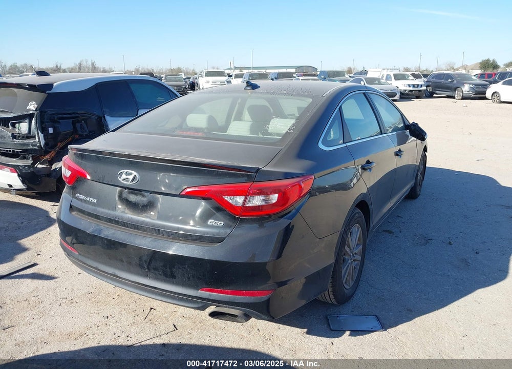 2015 HYUNDAI SONATA VIN: 5NPE24AA3FH143843