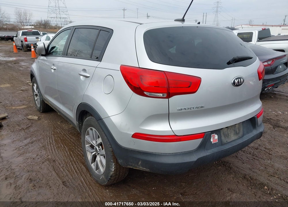 2016 KIA SPORTAGE LX VIN: KNDPBCAC3G7821047