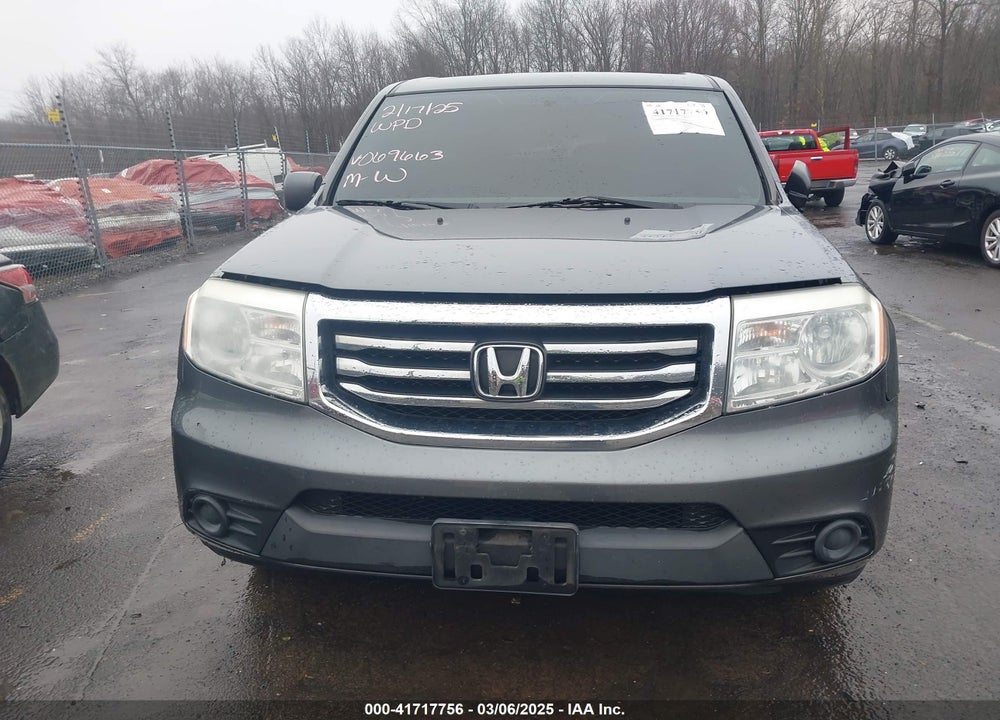 2013 HONDA PILOT LX VIN: 5FNYF4H29DB069663