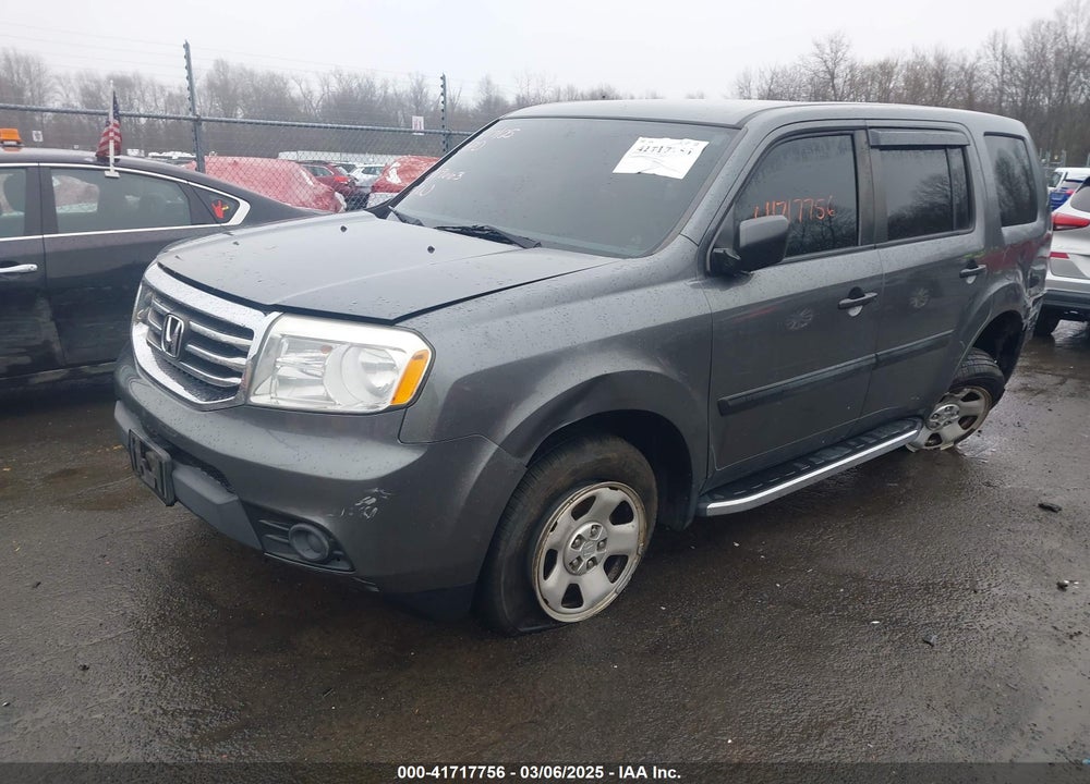 2013 HONDA PILOT LX VIN: 5FNYF4H29DB069663