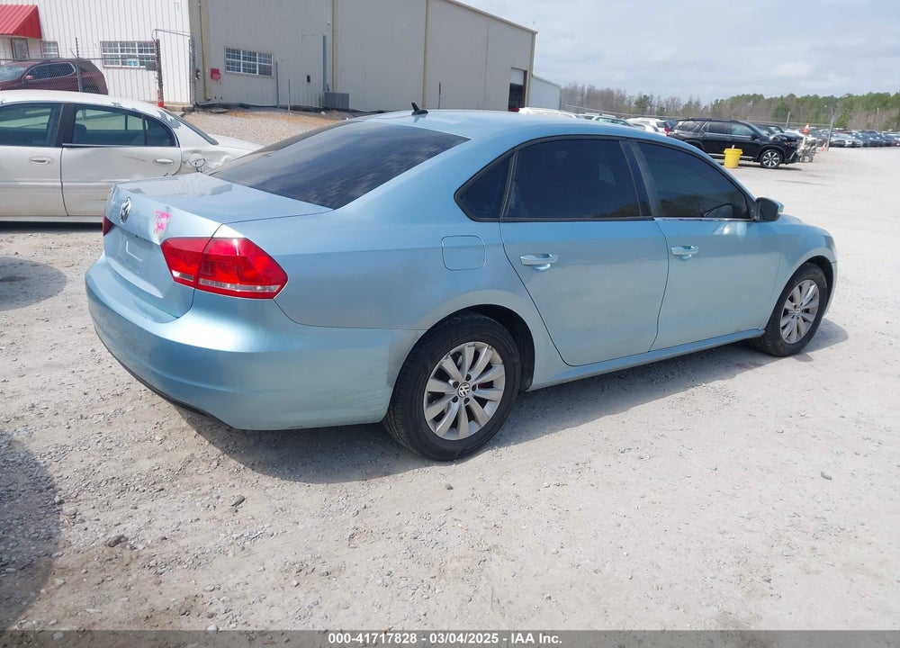 2013 VOLKSWAGEN PASSAT VIN: 1VWAH7A39DC088319