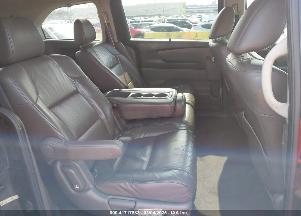 2016 HONDA ODYSSEY EX-L VIN: 5FNRL5H67GB004224
