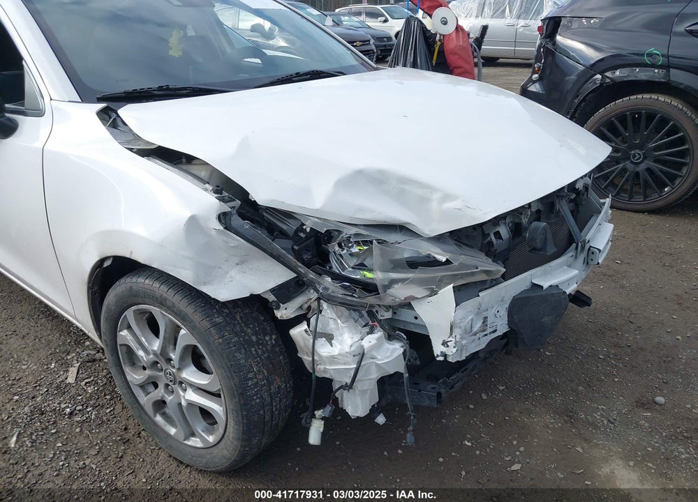 2018 TOYOTA YARIS IA VIN: 3MYDLBYV5JY307502