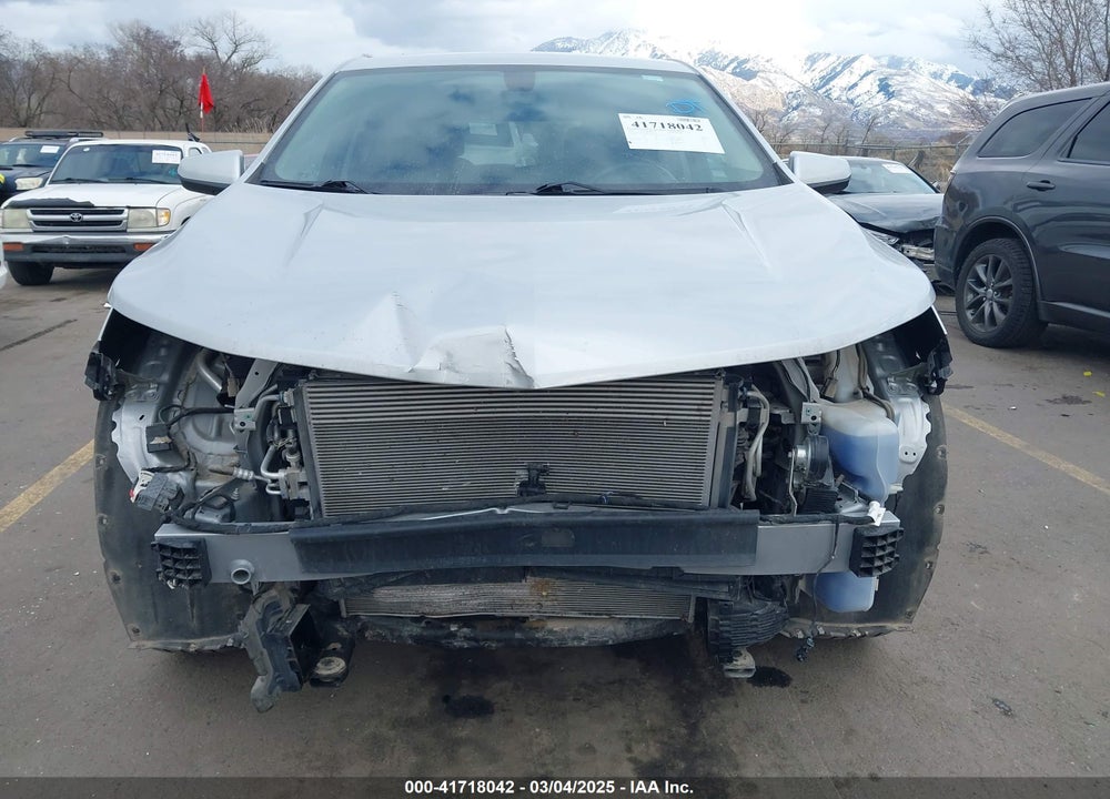 2019 CHEVROLET EQUINOX LT VIN: 2GNAXUEV0K6175541