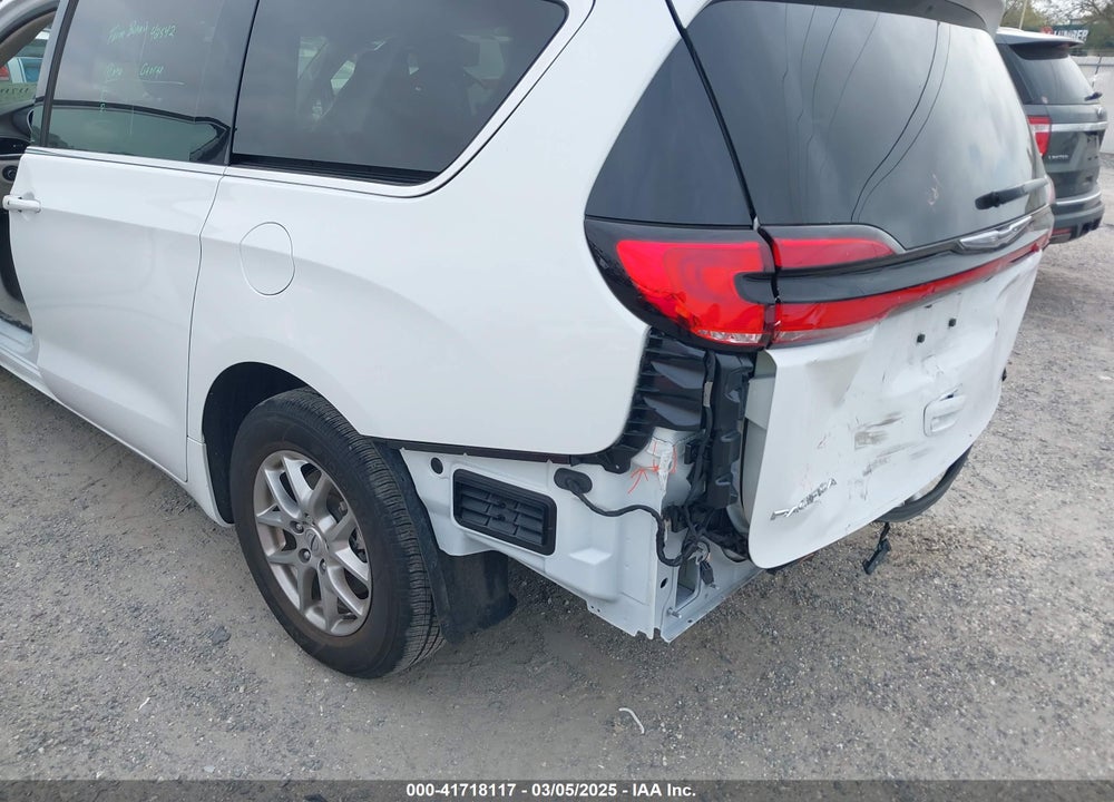 2021 CHRYSLER PACIFICA TOURING VIN: 2C4RC1FG2MR561806
