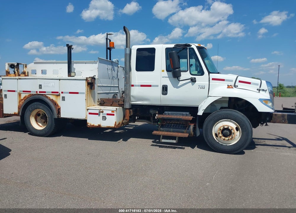 2007 INTERNATIONAL 7000 7300 VIN: 1HTZZAAN47J442199