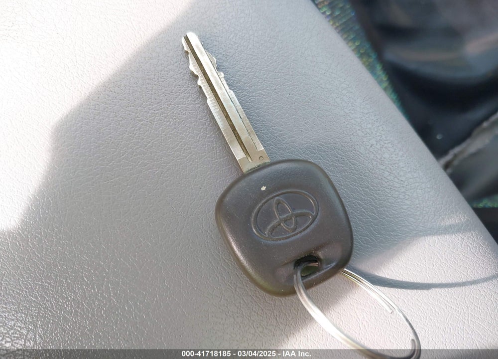 2009 TOYOTA CAMRY VIN: 4T1BE46K19U368733