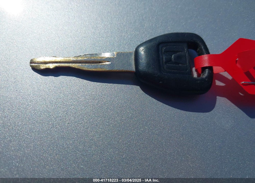 2000 HONDA ACCORD 3.0 EX VIN: 1HGCG2252YA006340