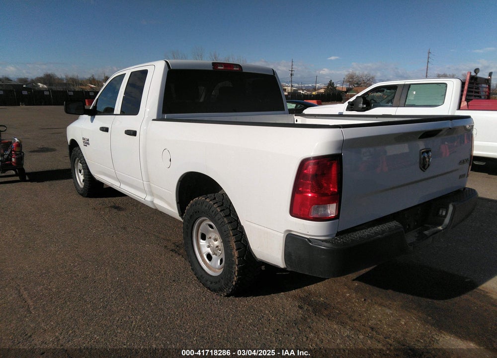 2019 RAM 1500 CLASSIC VIN: 1C6RR7FG1KS627489