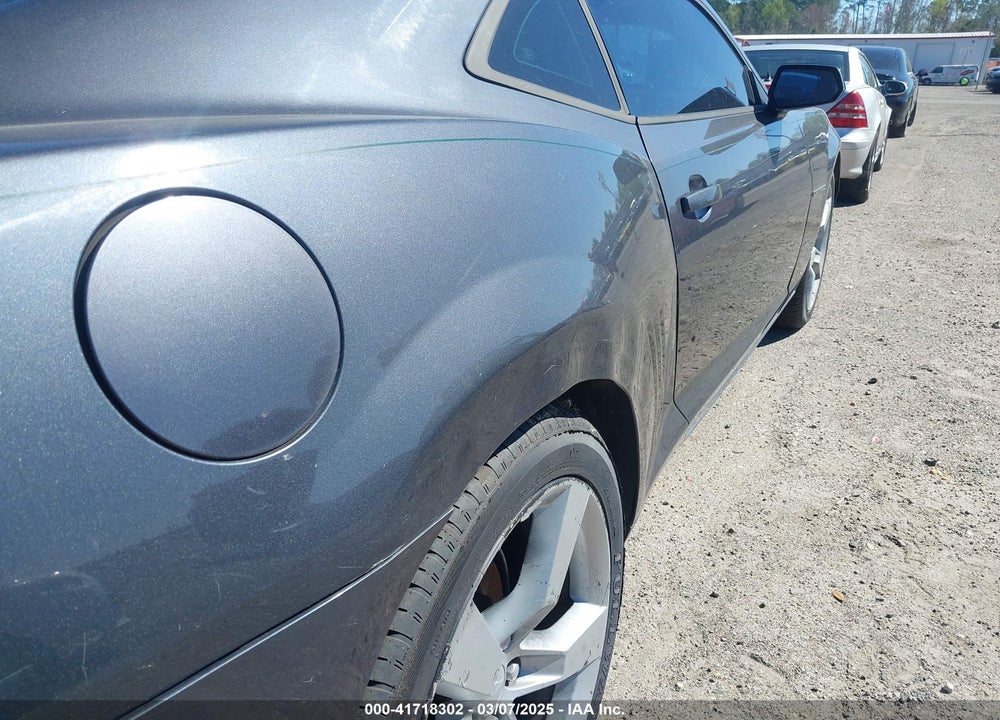 2011 CHEVROLET CAMARO VIN: 2G1FC1ED0B9142403