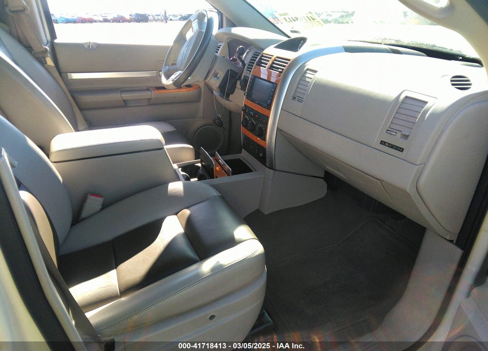 2008 CHRYSLER ASPEN LIMITED VIN: 1A8HW58238F147063