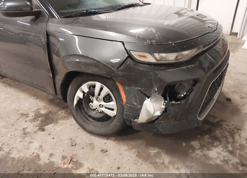 2020 KIA SOUL LX VIN: KNDJ23AU4L7729082