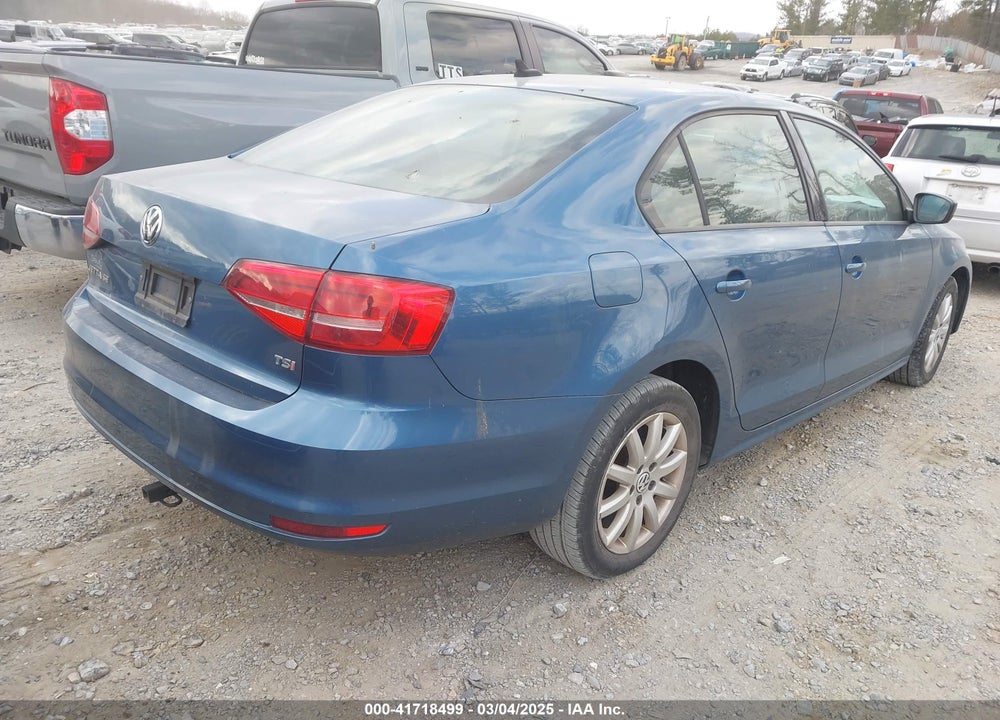 2015 VOLKSWAGEN JETTA VIN: 3VWD17AJXFM316099