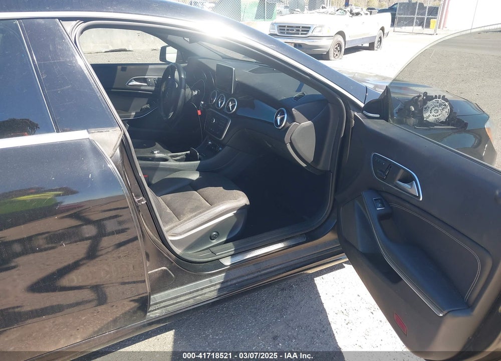 2015 MERCEDES-BENZ CLA 250 4MATIC VIN: WDDSJ4GB3FN234204