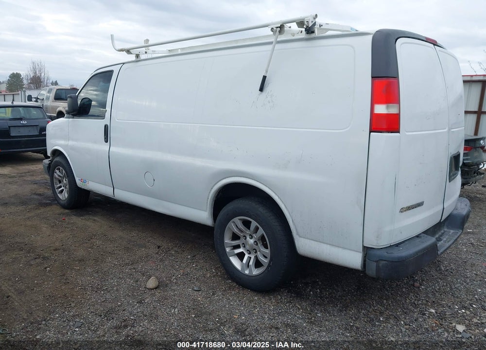 2010 CHEVROLET EXPRESS 1500 VIN: 1GCUGADX2A1183133