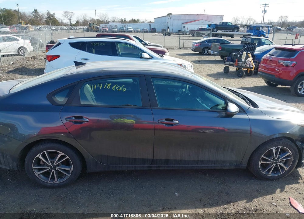 2022 KIA FORTE LXS VIN: 3KPF24AD6NE483506