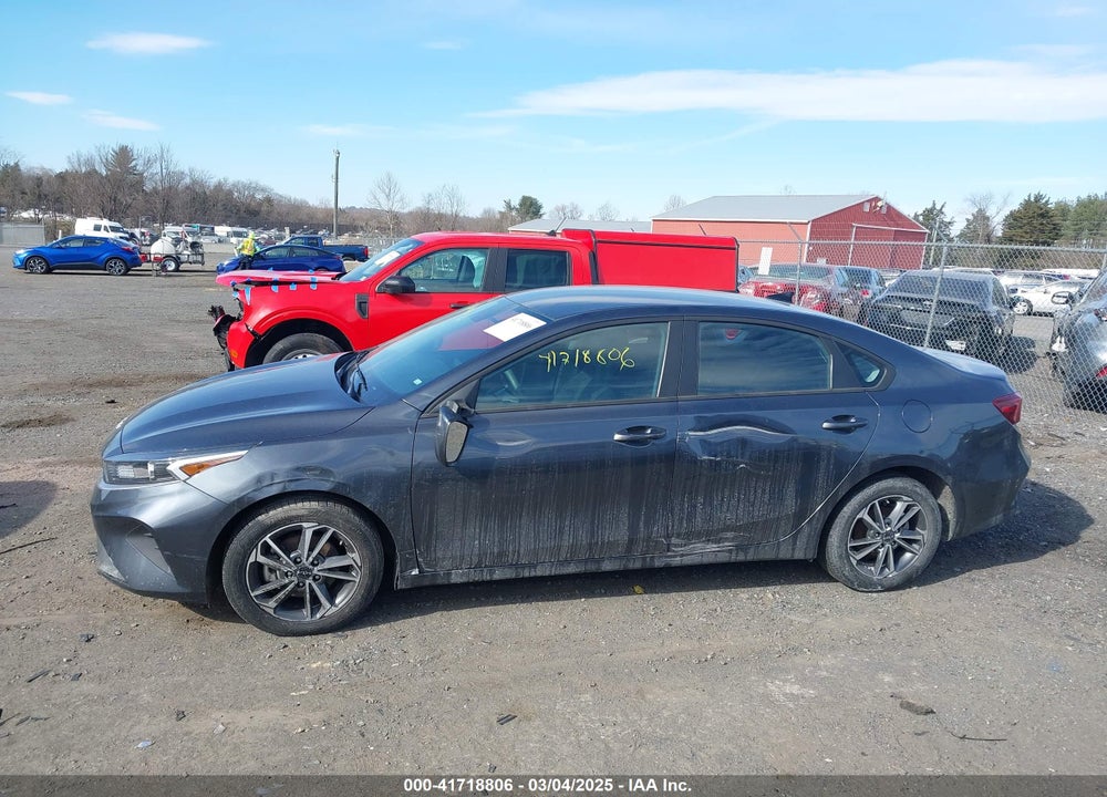 2022 KIA FORTE LXS VIN: 3KPF24AD6NE483506