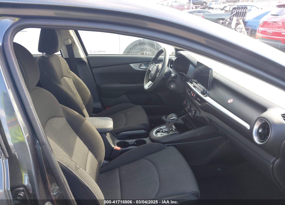 2022 KIA FORTE LXS VIN: 3KPF24AD6NE483506