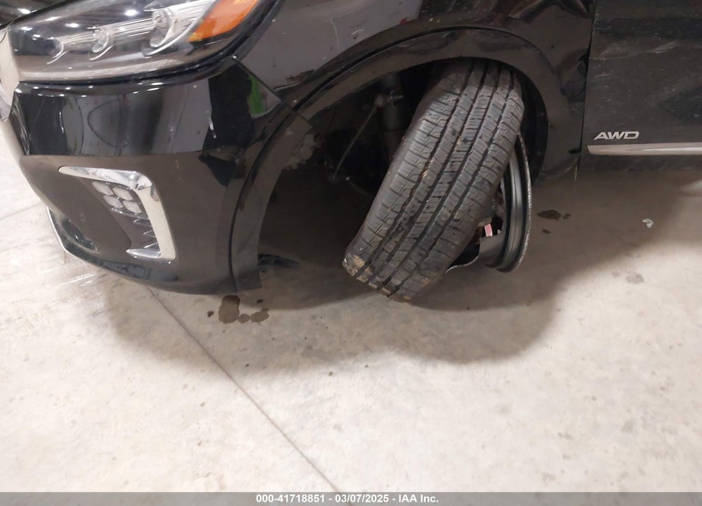 2019 KIA SORENTO VIN: 5XYPKDA52KG462194