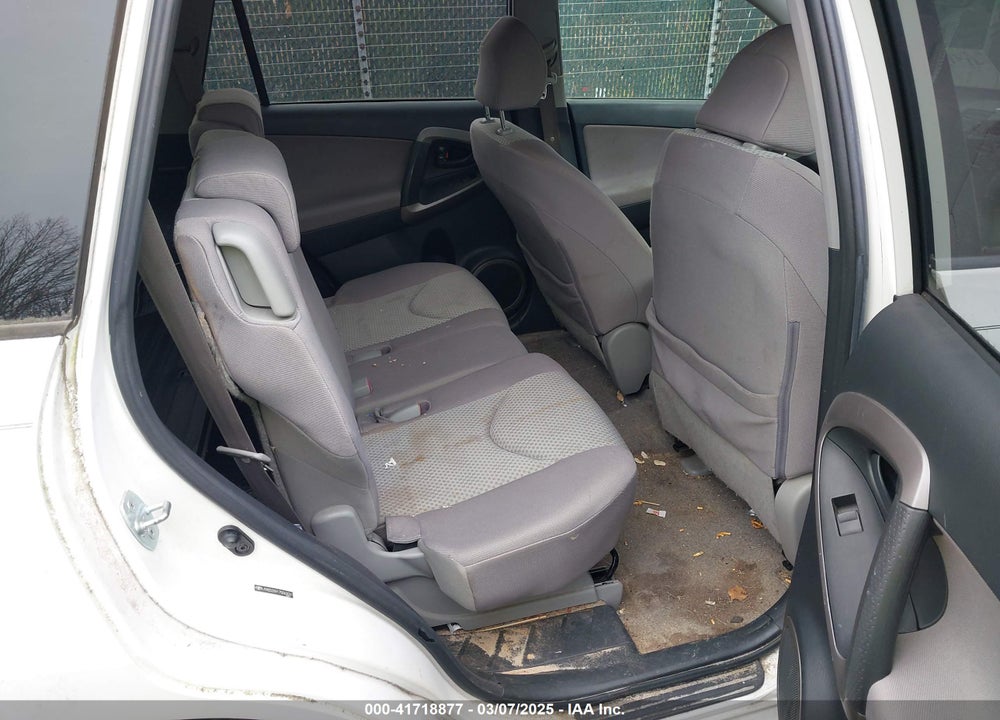 2007 TOYOTA RAV4 VIN: JTMZD33V175062041