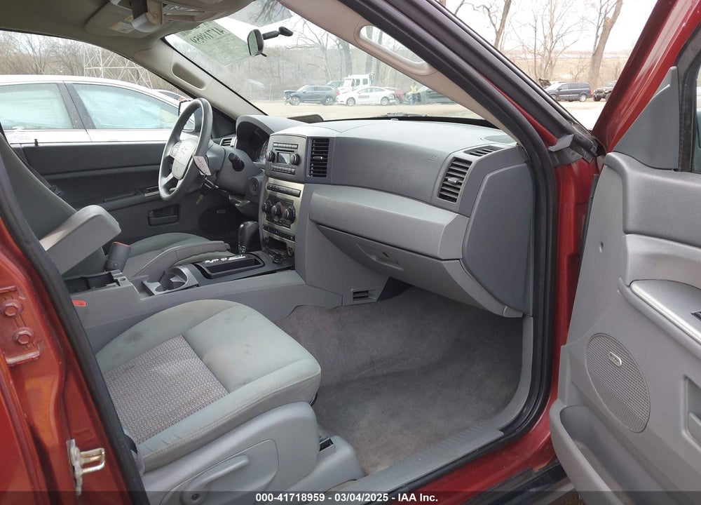 2007 JEEP GRAND CHEROKEE LAREDO VIN: 1J8GR48K77C615602