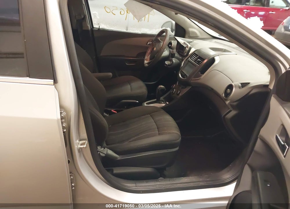 2014 CHEVROLET SONIC VIN: 1G1JC6SB5E4234334