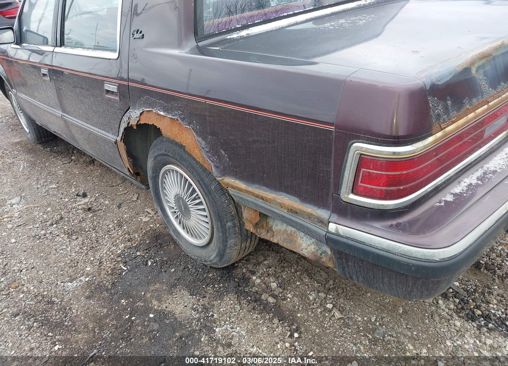 1990 CHRYSLER SALON VIN: 1C3XC46R0LD724193