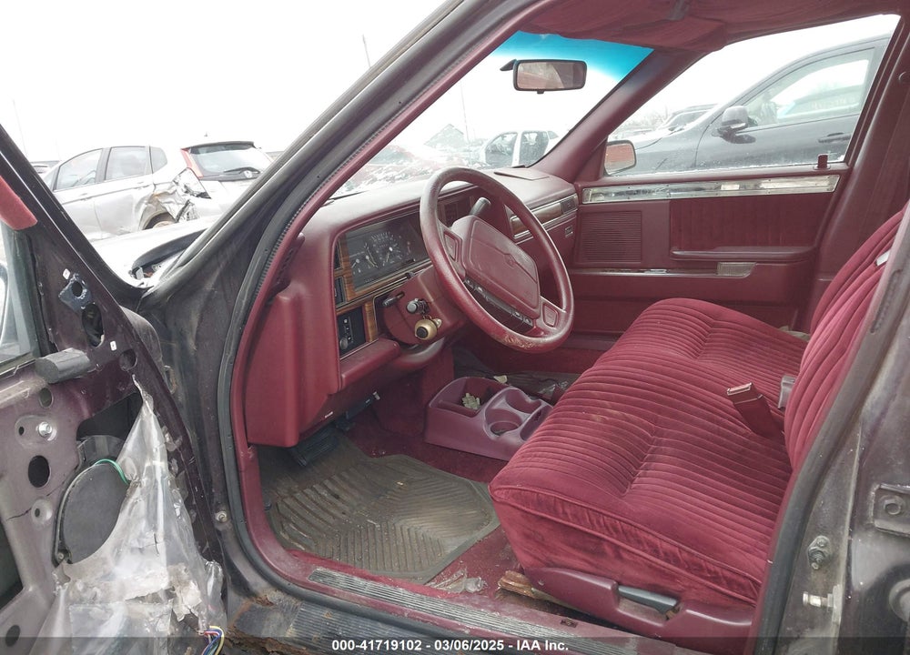 1990 CHRYSLER SALON VIN: 1C3XC46R0LD724193