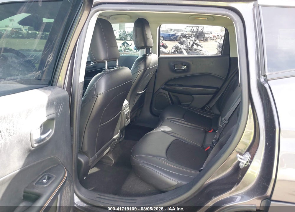 2018 JEEP COMPASS VIN: 3C4NJDBB5JT207707