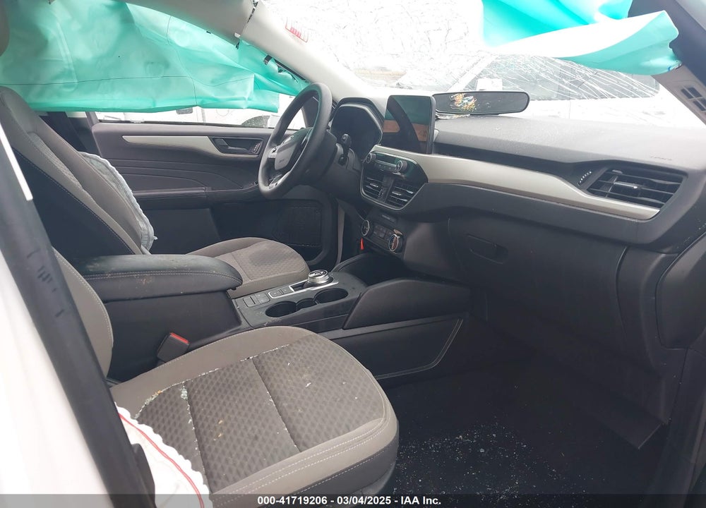 2022 FORD ESCAPE VIN: 1FMCU9G60NUB23051