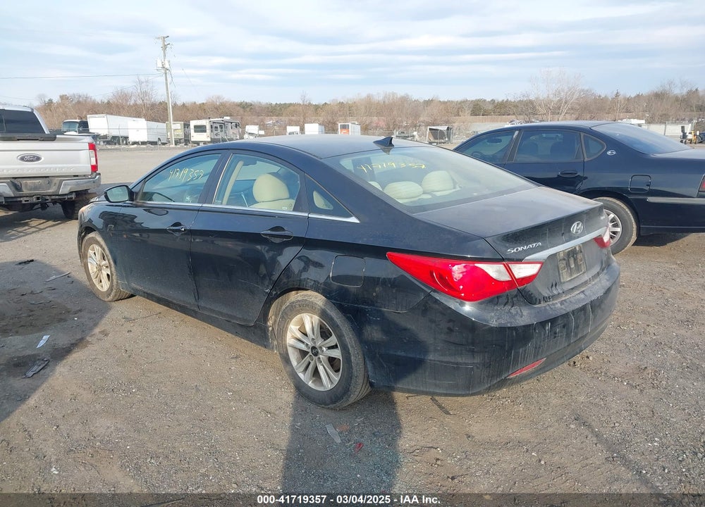 2012 HYUNDAI SONATA VIN: 5NPEB4AC5CH410672