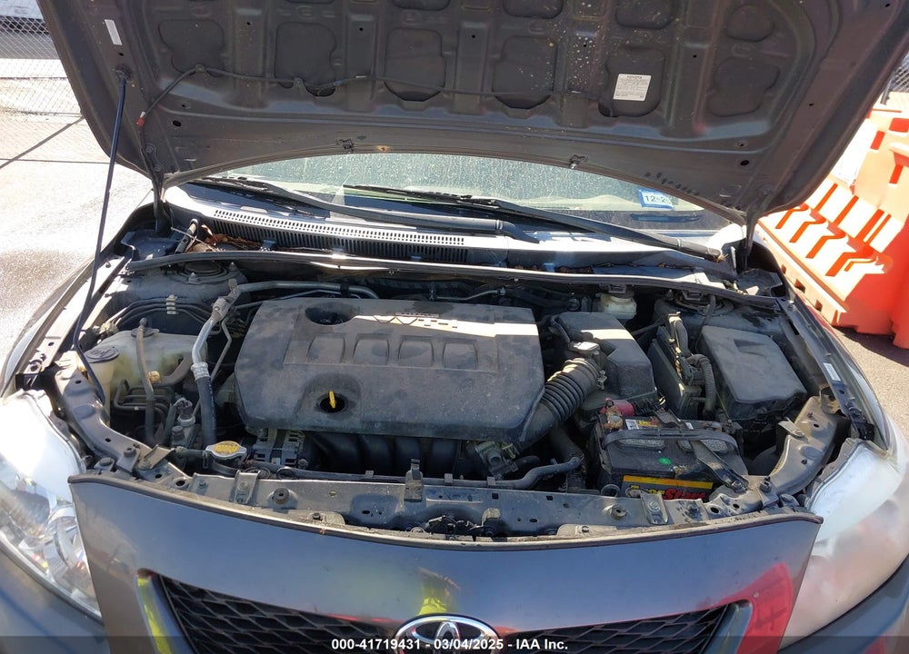 2010 TOYOTA COROLLA LE VIN: 1NXBU4EE0AZ213142