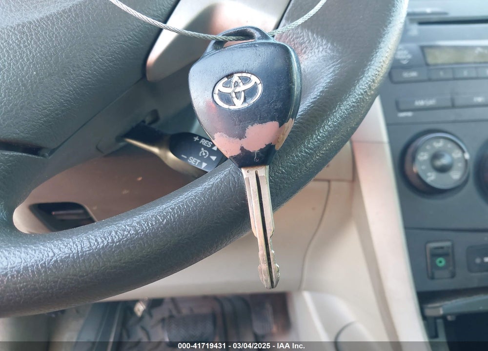 2010 TOYOTA COROLLA LE VIN: 1NXBU4EE0AZ213142