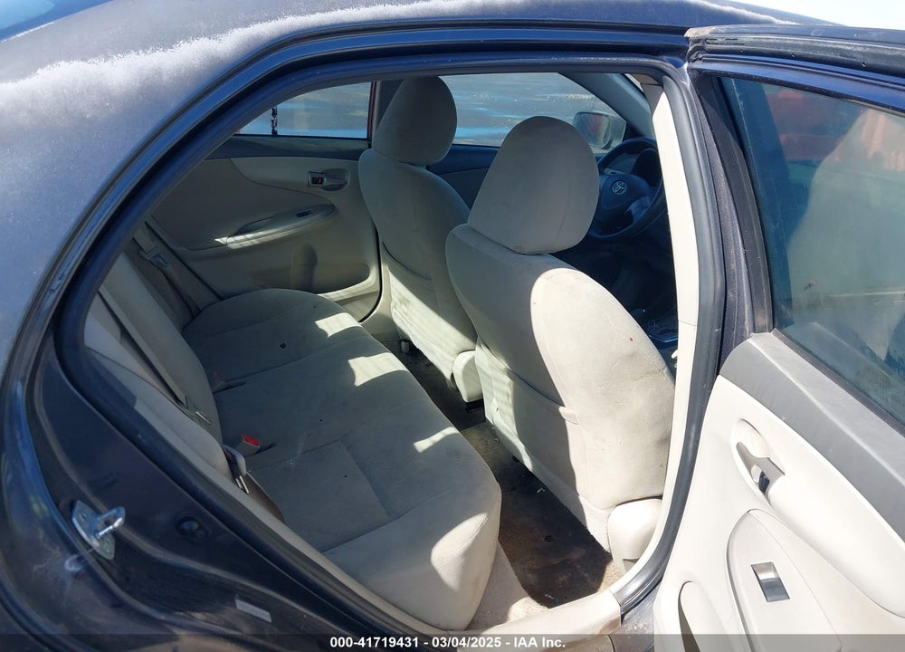 2010 TOYOTA COROLLA LE VIN: 1NXBU4EE0AZ213142