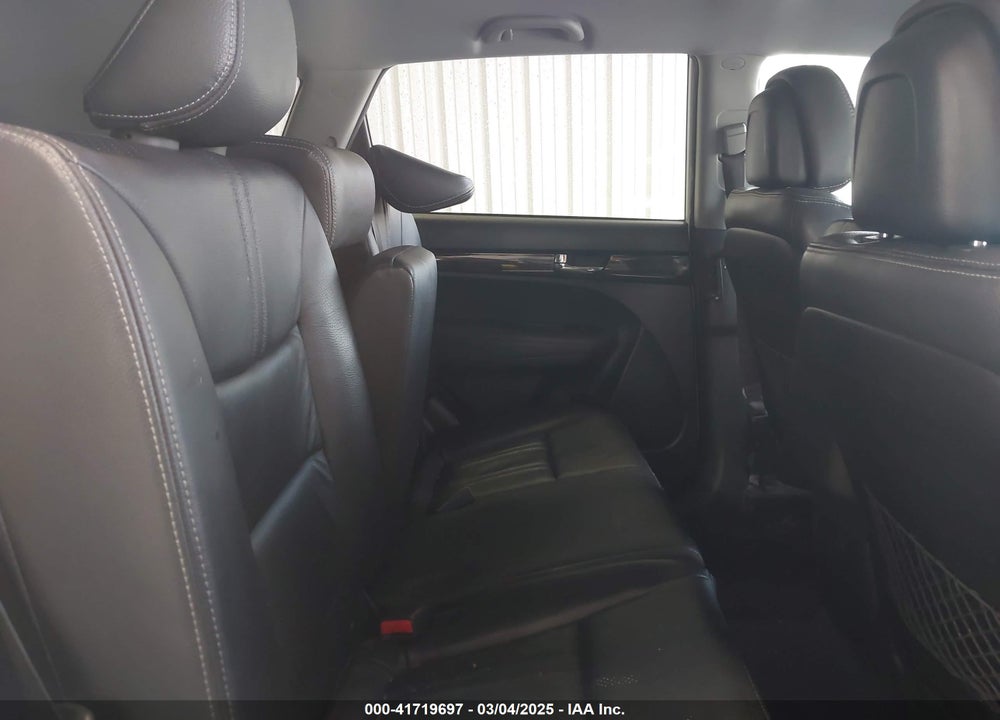 2013 KIA SORENTO EX VIN: 5XYKU3A66DG363307