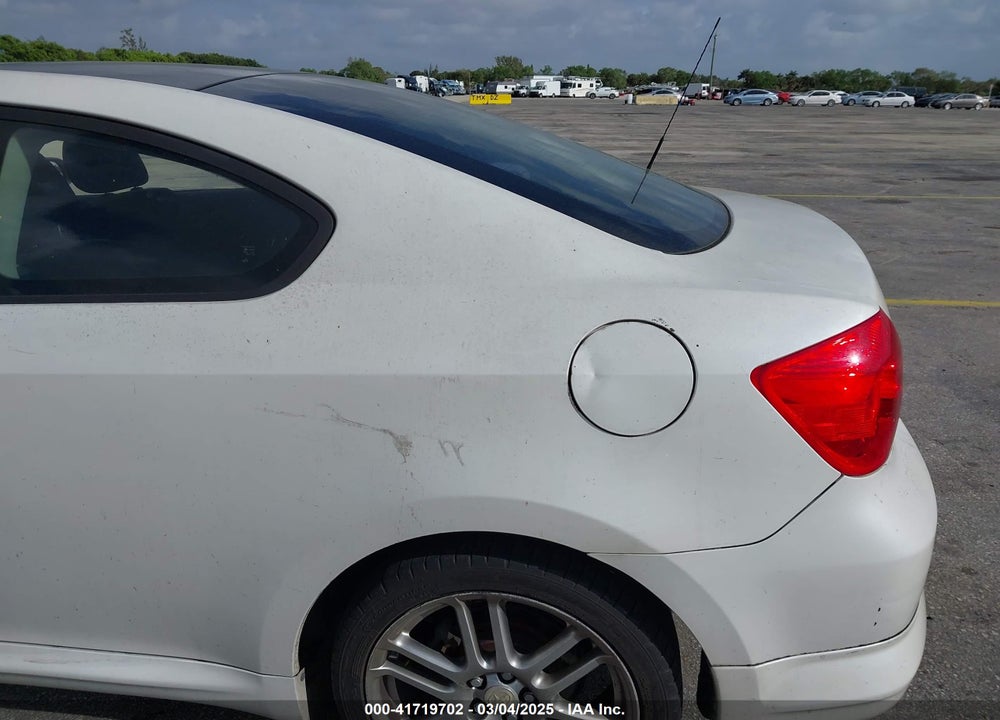 2007 SCION TC VIN: JTKDE167370212813