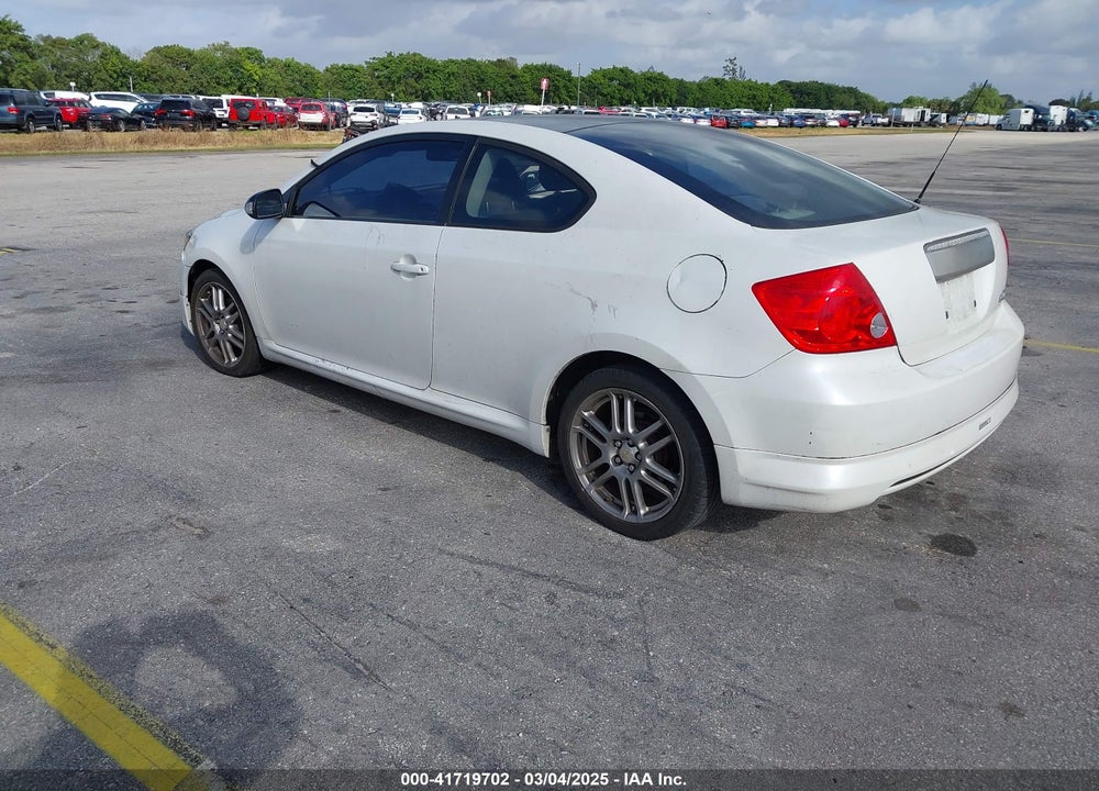 2007 SCION TC VIN: JTKDE167370212813