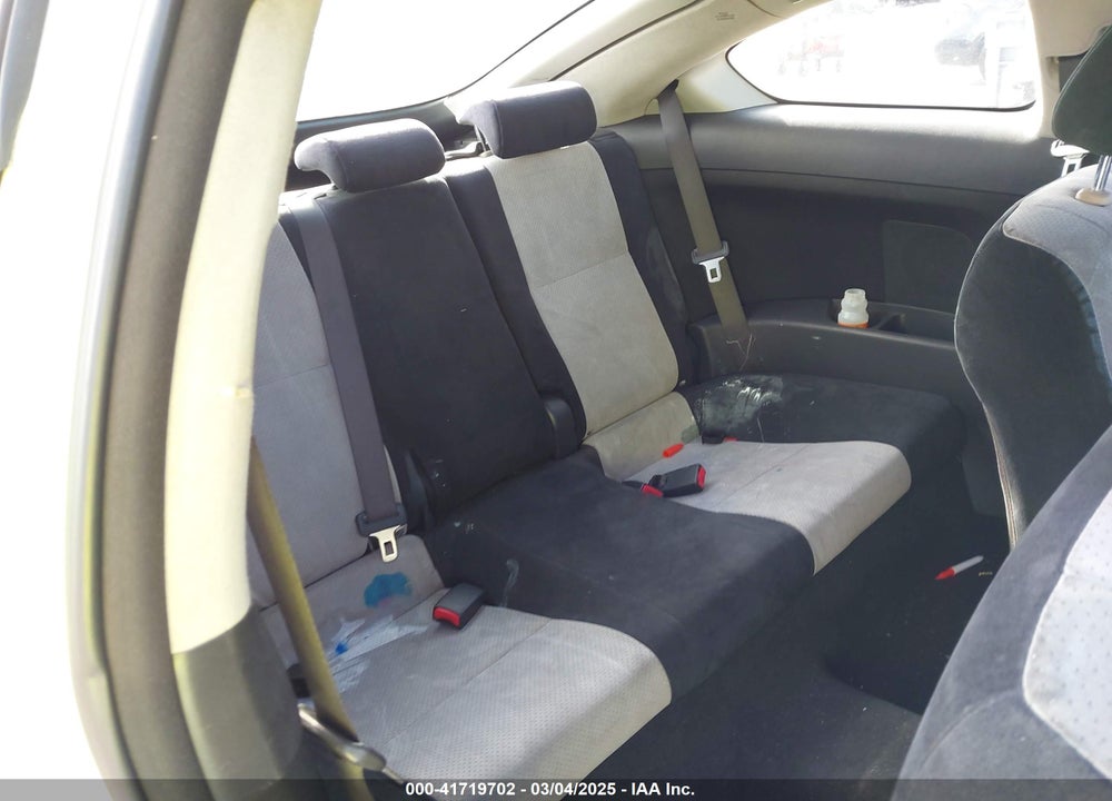 2007 SCION TC VIN: JTKDE167370212813