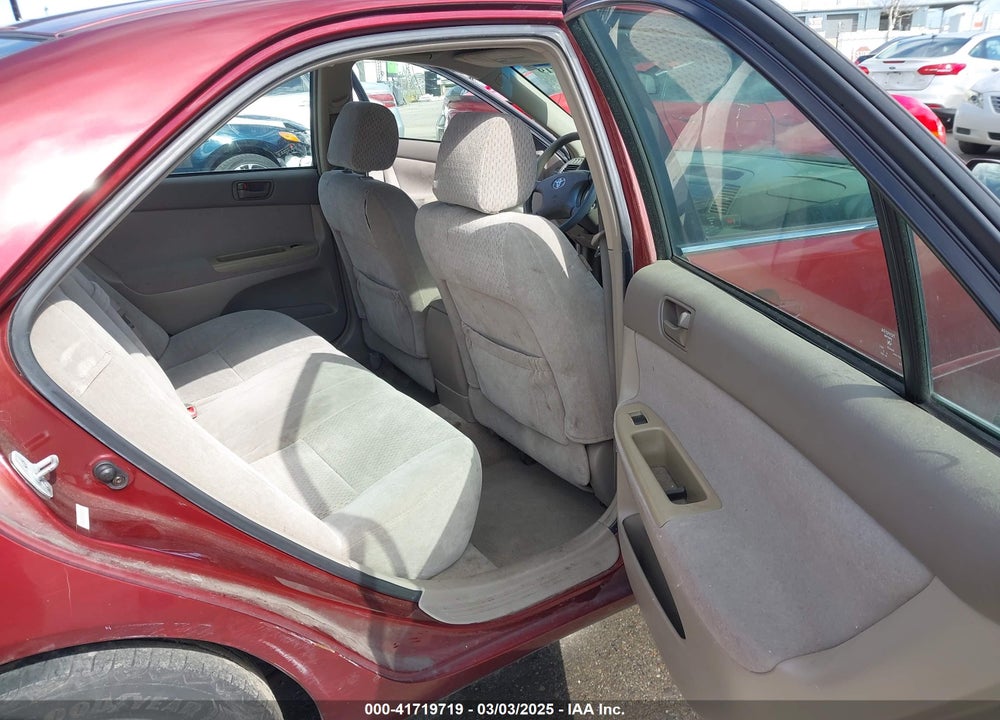 2004 TOYOTA CAMRY LE VIN: 4T1BE30K34U296915