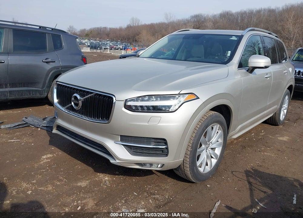 2016 VOLVO XC90 T6 MOMENTUM VIN: YV4A22PK7G1050168