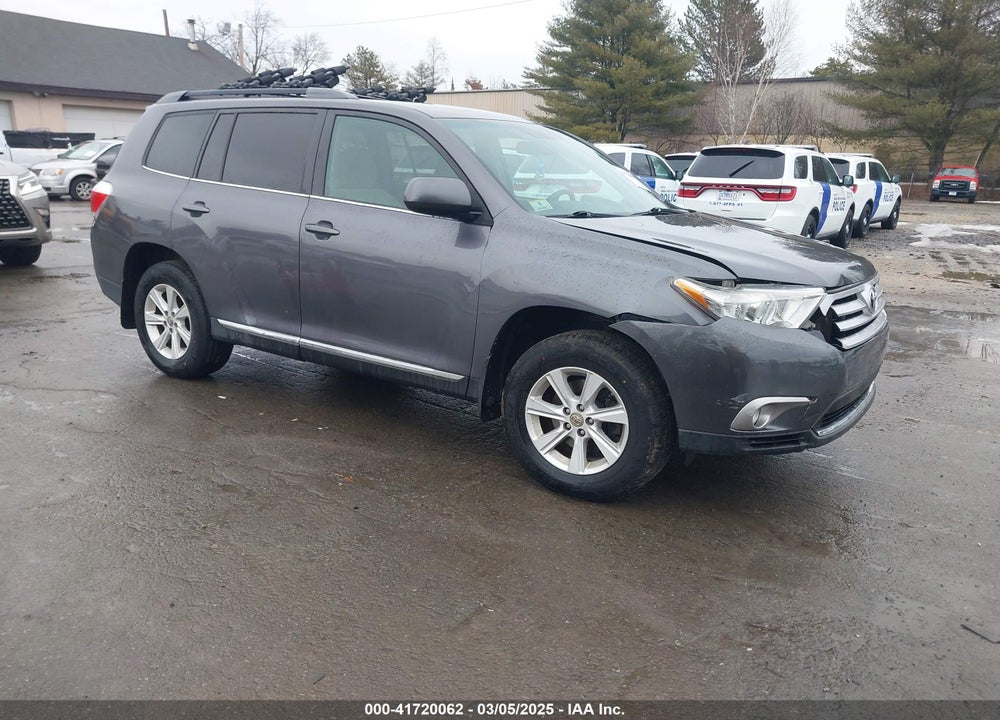 2011 TOYOTA HIGHLANDER VIN: 5TDBK3EH7BS077144