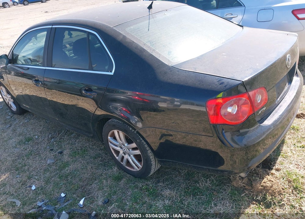 2007 VOLKSWAGEN JETTA VIN: 3VWEF71K17M191199