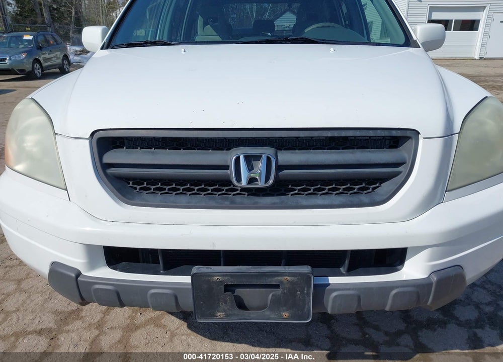 2005 HONDA PILOT EX VIN: 5FNYF18405B062067