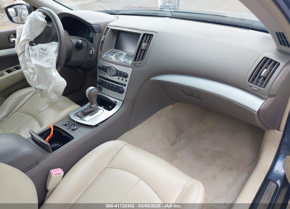 2009 INFINITI G37X VIN: JNKCV61F59M356551