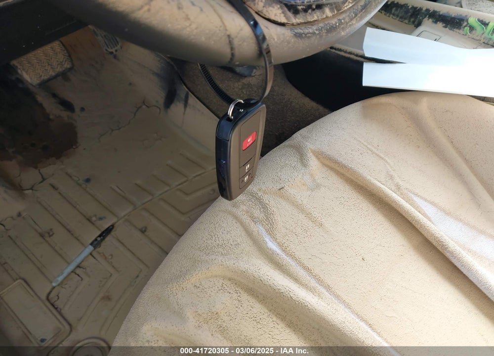 2019 TOYOTA PRIUS VIN: JTDKARFUXK3089629