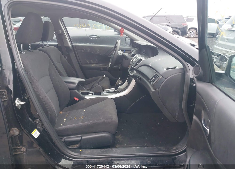 2015 HONDA ACCORD VIN: 1HGCR2F79FA204870