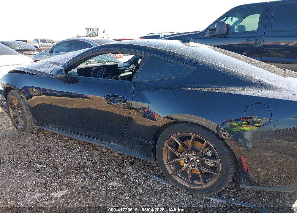 2024 FORD MUSTANG VIN: 1FA6P8TH1R5118490